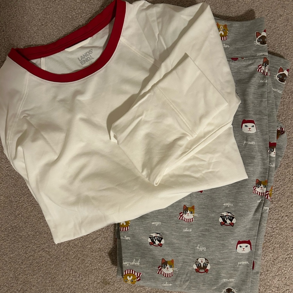 Women’s Land’s End Pajamas Size Smalll